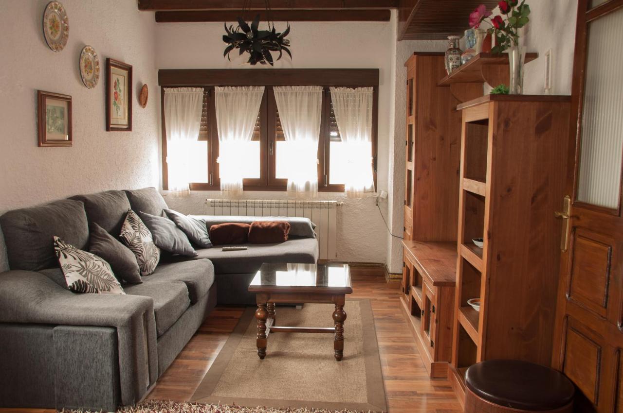 Miyares Casa Rural Exterior photo