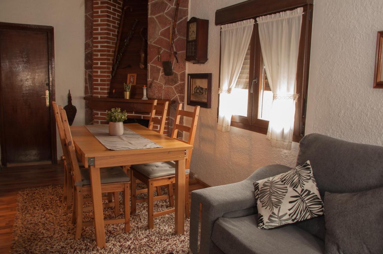 Miyares Casa Rural Exterior photo